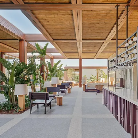 Voyage Resort 5*